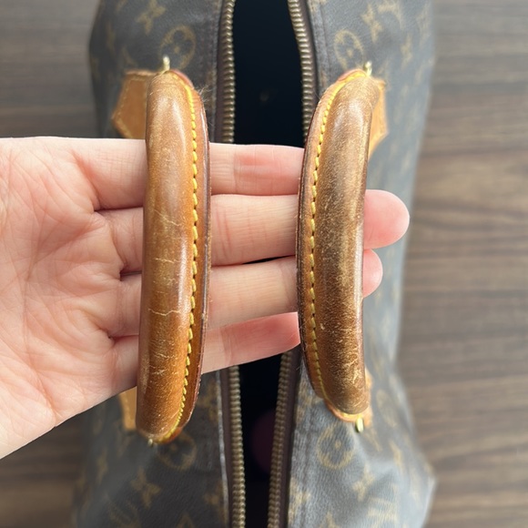 Louis Vuitton Speedy 30 - Picture 9 of 13